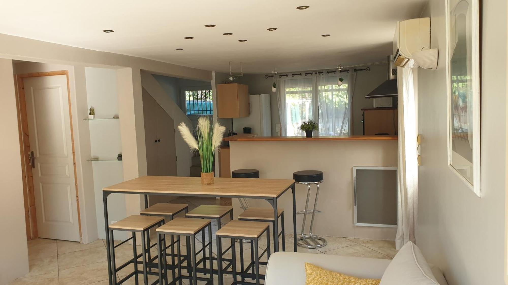 Orteils Au Soleil Jardin Parking Ferienhaus
